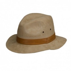 Chapeau de voyage en daim...